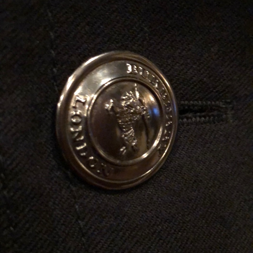 Coat - Picture 6 of 8
